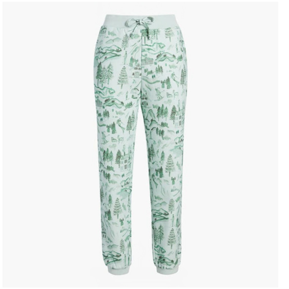 Hill House Teddy Jogger Sweatpants in Ski Chalet Print Green - Picture 4 of 8